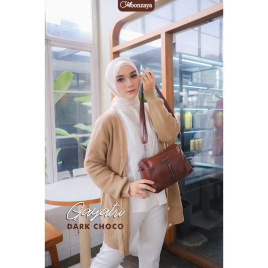 Tas Selempang Gayatri Moonzaya