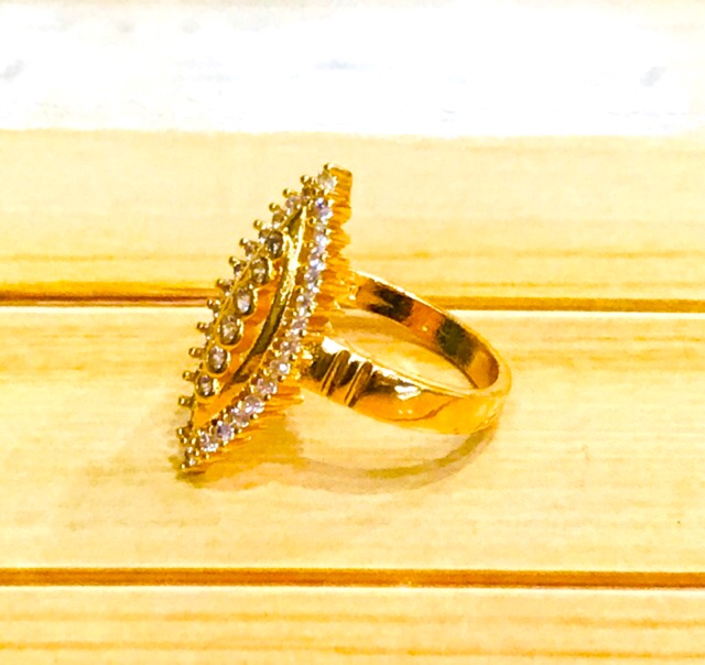 Cincin wanita / cincin permata berlian replika / cincin pengganti emas / cincin lapis emas