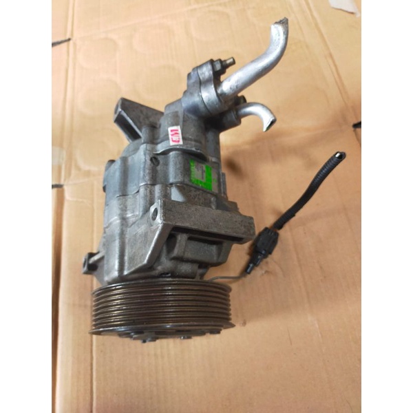 kompresor ac Nissan livina L10