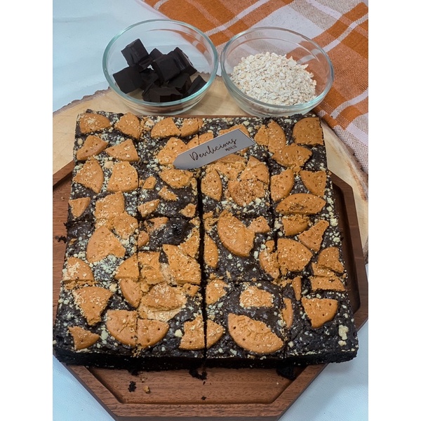 

OATMEAL BROWNIE BISKUIT GANDUM