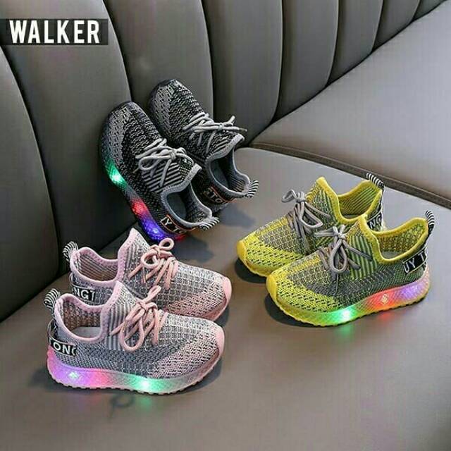 Sepatu Anak Laki Laki Perempuan LED Ligth Import- Sepatu Sekolah Anak M169