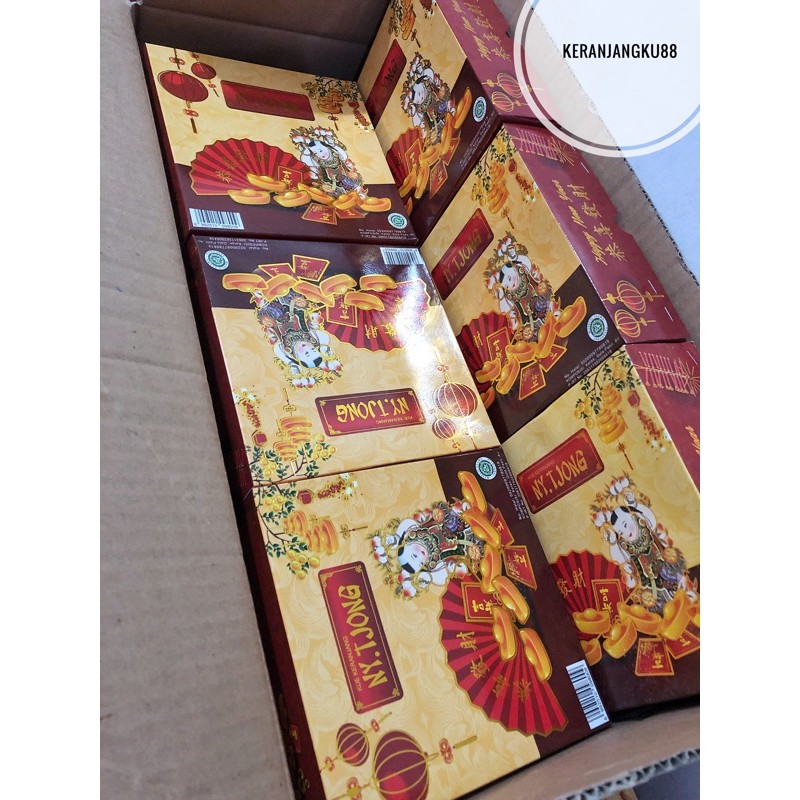 

Kue Keranjang Imlek Halal / Dodol Cina / Nian Gao / Thiam Pan / Ny Tjong Isi 4 10kg (Kotak)