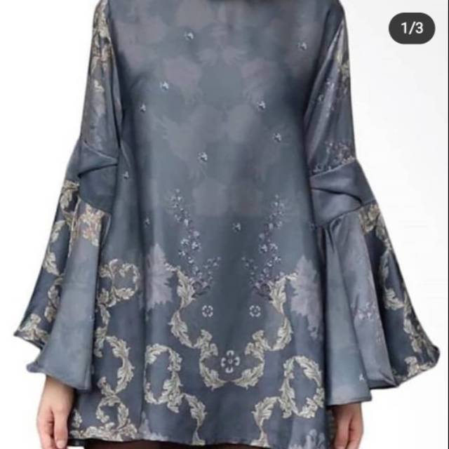 Ria miranda top Noura grey size L riamiranda preloved good condition