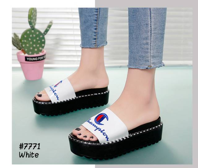 Wedges wanita impor slip on champion Korea#7771