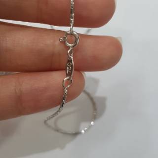 Kalung emas  putih  asli kadar 750  model permata elegant 