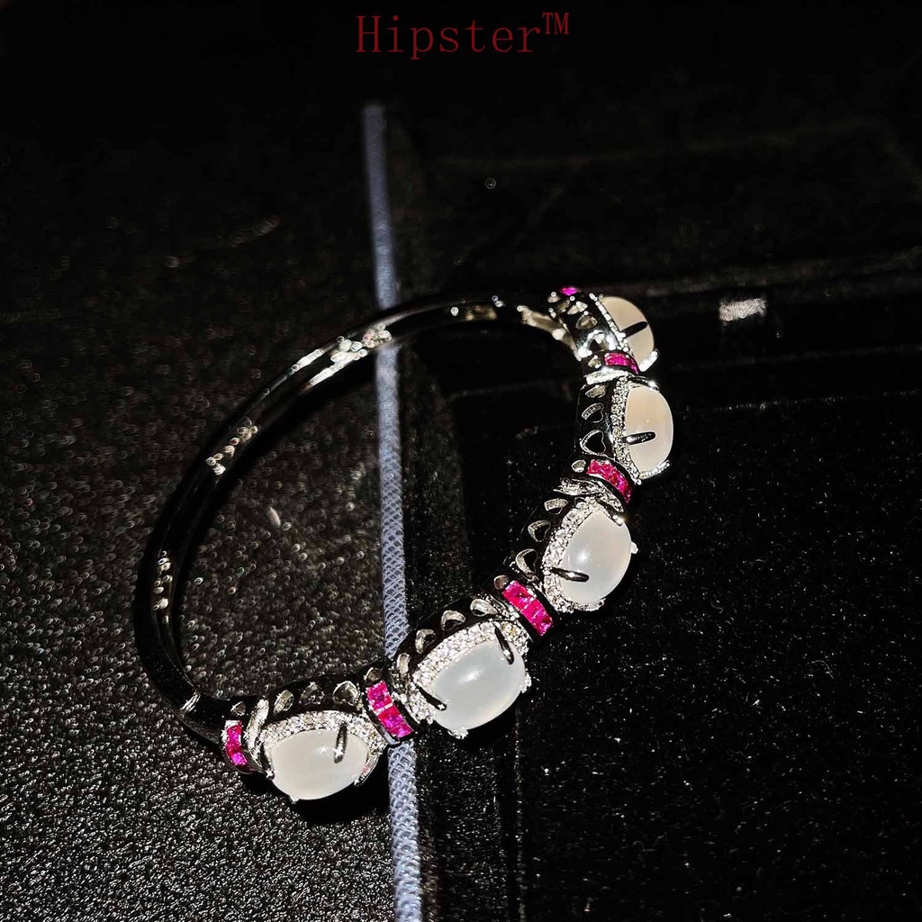 Advanced Design Personalized Hot Sale Light Luxury Natural Jewelry Bracelet