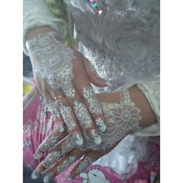 Henna putih pengantin