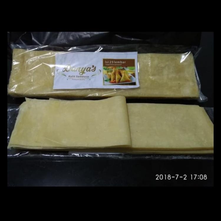 

Kulit Sambosa / Samosa Sedang 28 Cm X 7.8 Cm Isi 25 Lembar