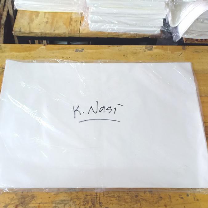 

Kertas Nasi/ Burger/ Bungkus 40 x 45 cm - 1 rim (500 lbr)