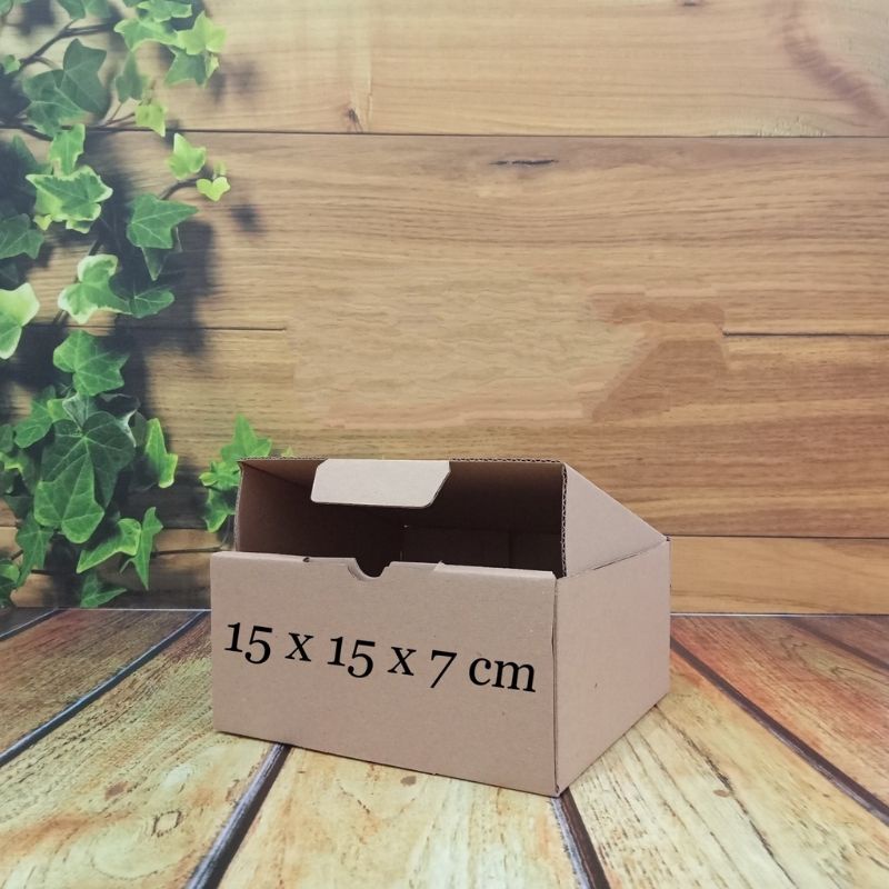 

kardus/box 15x15x7cm die cut