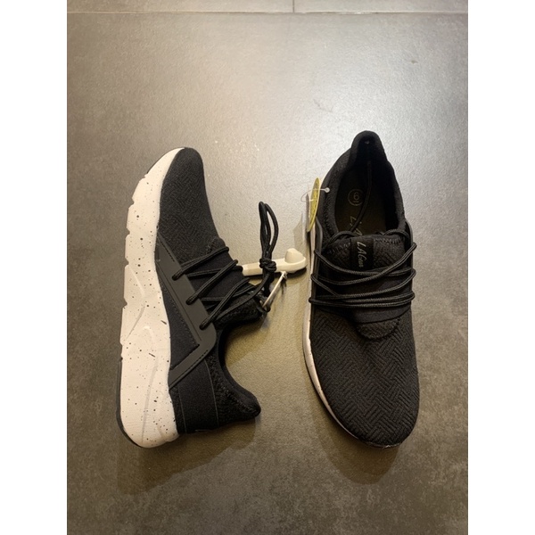 LA gear Flash II black white payless sneaker