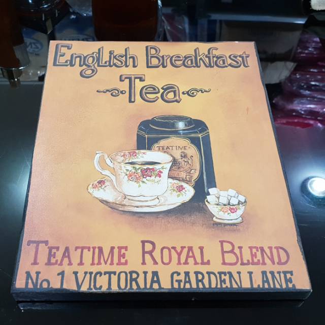 ENGLISH BREAKFAST TEA Display