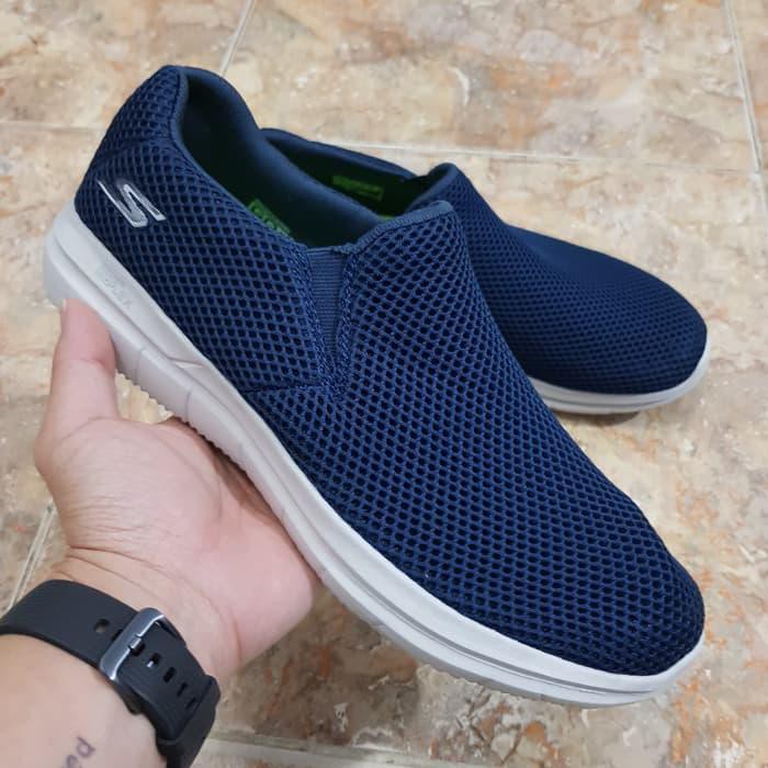 Sepatu Original Skechers Goflex Man Completion