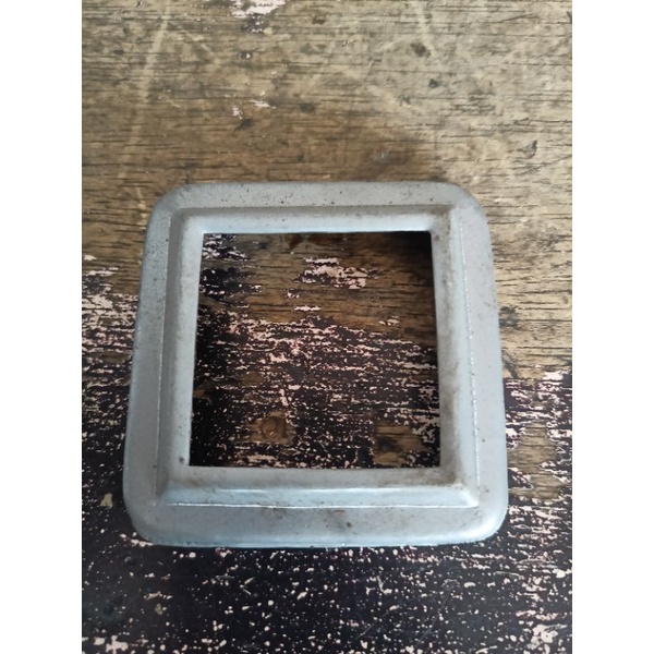 tapak besi hollow 40 x 40 /40x60 /pcs