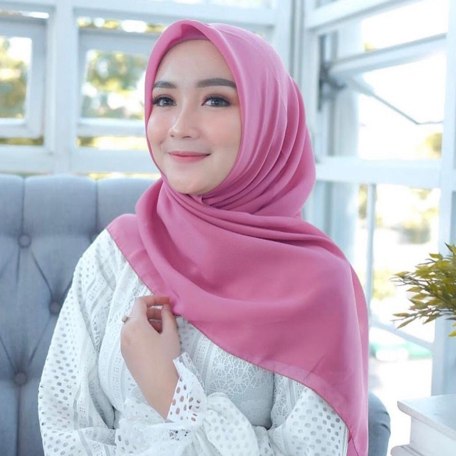 BELLA SQUARE Hijab Segiempat Warna Part1 Jilbab Pollycotton Premium [COD] [Go-Send]-DUSTY MILO