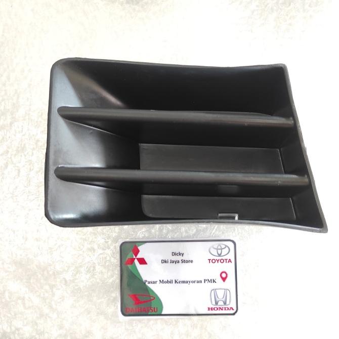 ;&;&;&;&] Cover Bemper Samping Foglamp Avanza Xenia Vvti 2004-2011 Original