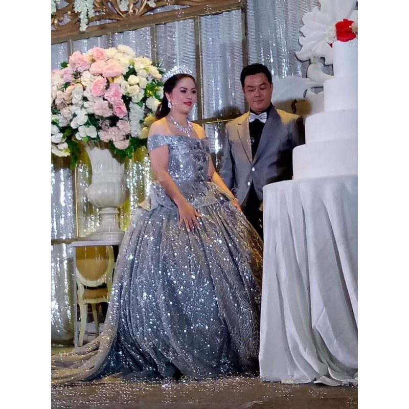 gaun pengantin candy ekor peplum