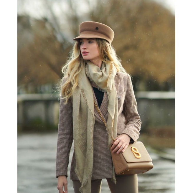 Alva Sling Bag Light Tan Buttonscarves