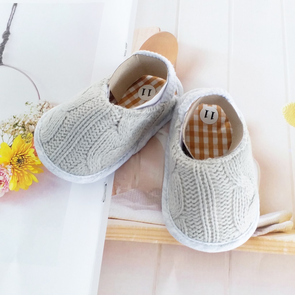 HappyOliver CHappyOliverON-HEE SANDAL Prewalker Bayi Bahan Katun Prewalker Shoes bayi laki perempuan newborn 3-18 bln