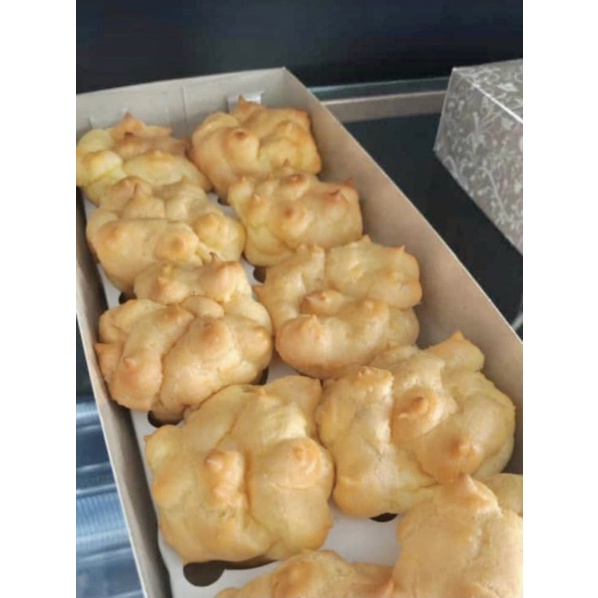 

SOES ISTIMEWA & PUTU BELANDA ISTIMEWA!