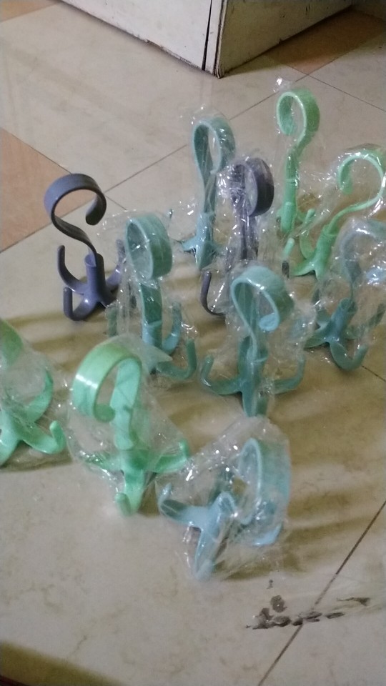 Agb - Agt98 Alat Gantung Dasi - Hanger Dasi - Hanger Mini - Hanger Serba Guna - Hanger Multifungsi