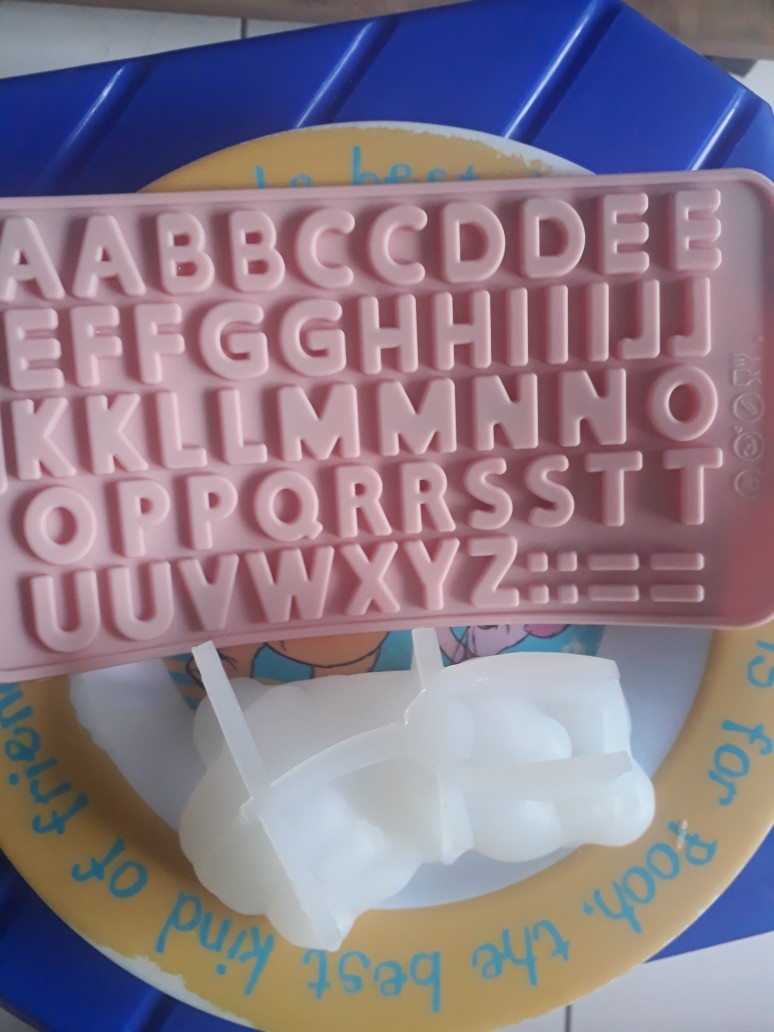 *yueqinhaishang Jiubang1 Cetakan Silikon Bentuk Huruf Alfabet/angka Untuk Membuat Kalung/perhiasan Resin Diy