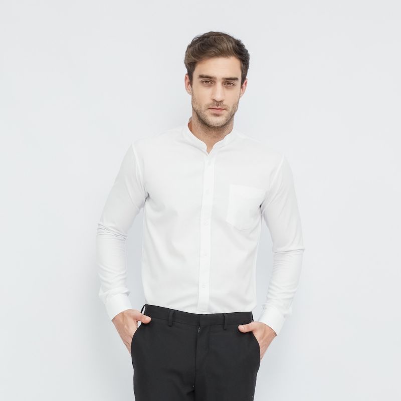 Kemeja Pria Slimfit Lengan Panjang Collarles Mario White XS - XXXL