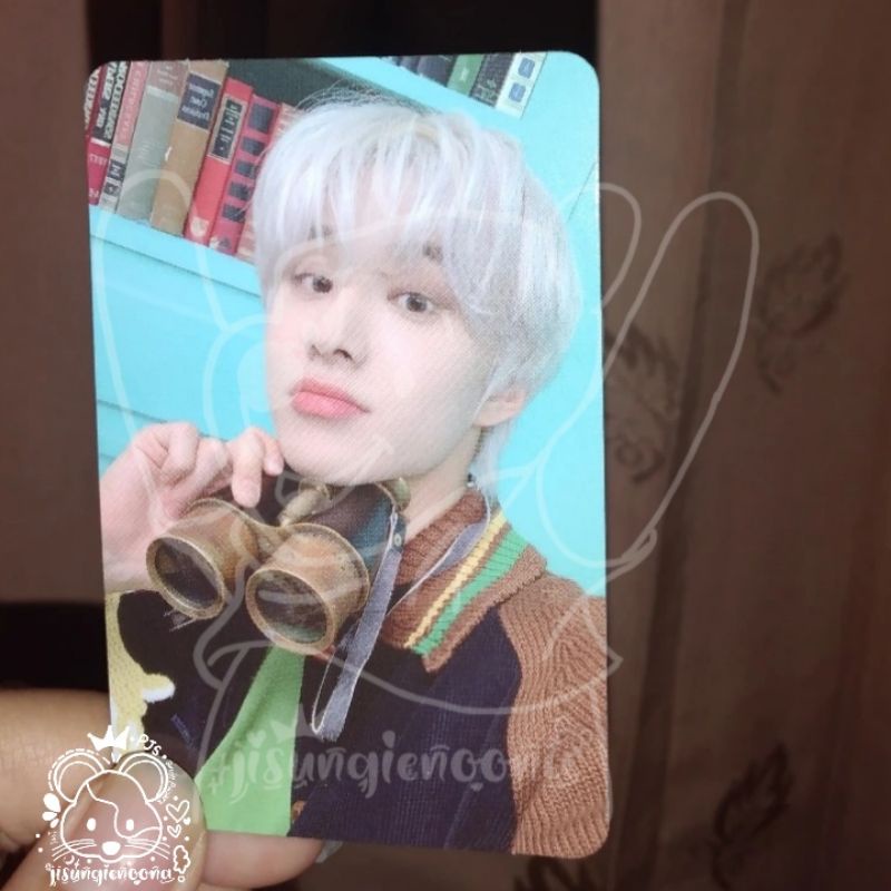 OFFICIAL PHOTOCARD JUNGWOO STICKER / JUNGWOO TEROPONG