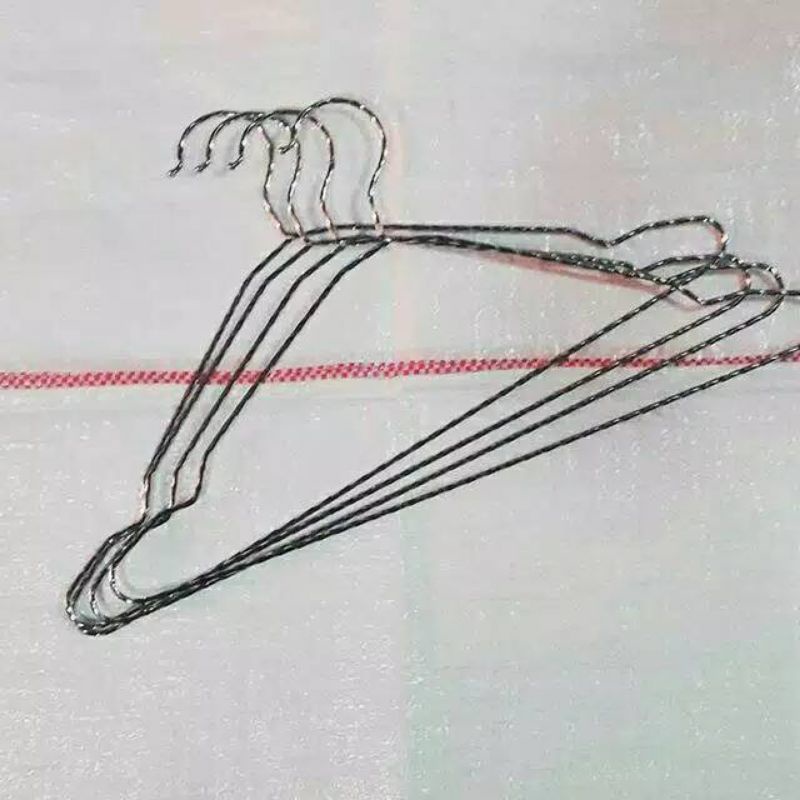Hanger Kawat Besi ulir Gantungan baju besi ulir 12Pcs Hanger Baju Besi ulir
