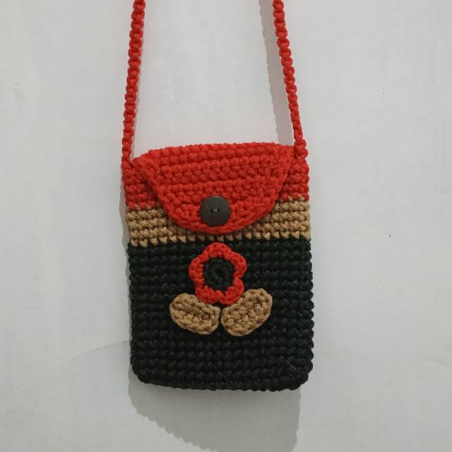 Tas Rajut Selempang Daisy