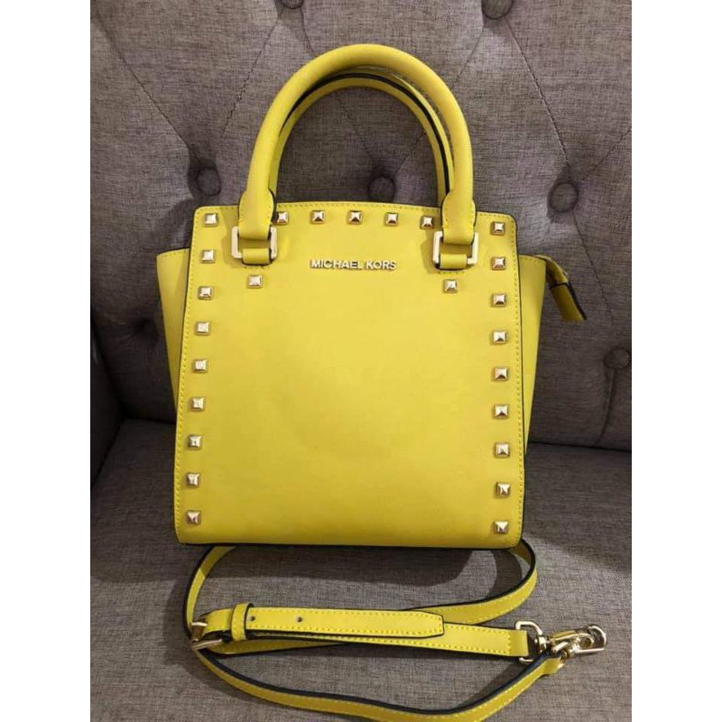 ❌SOLD OUT❌MK Selma Stud warna Lemon Keyenn nii