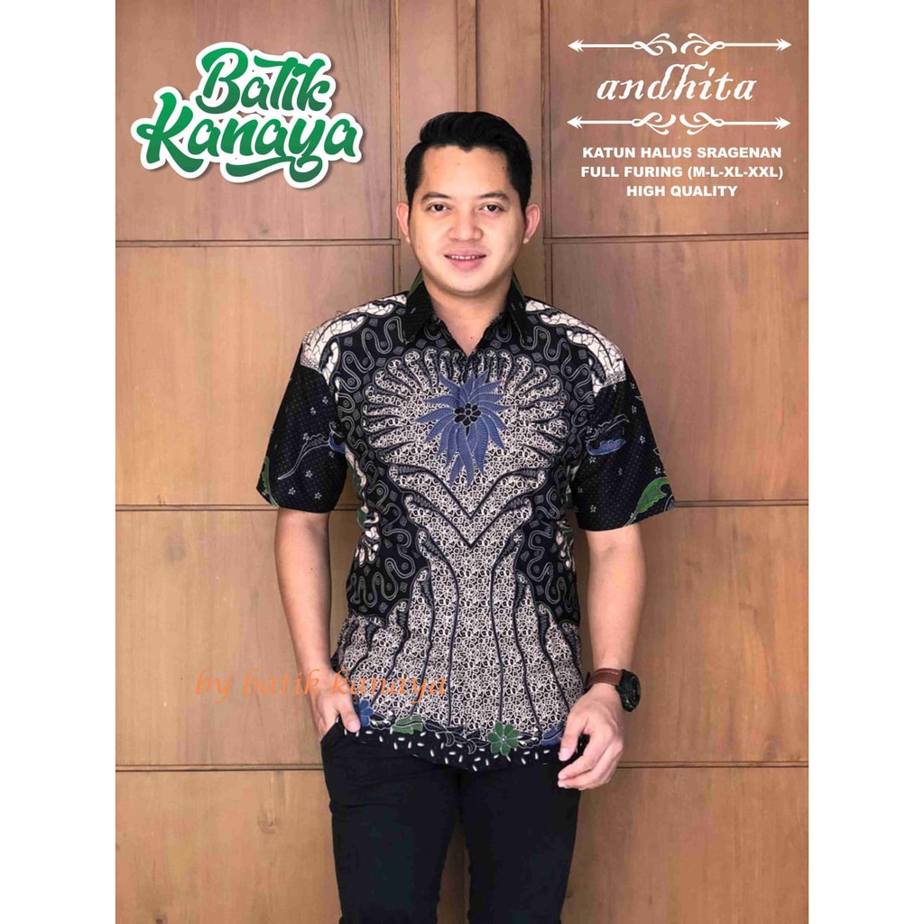 ANDHITA KANAYA KEMEJA BATIK SOLO PRIA LENGAN PENDEK FULL FURING ATASAN PREMIUM MODERN Pabrik DHANI ARIESWARA NATANEGARA ANDHARU ADHISATYA ASTAGUNA MEGA NANDA DWI SUKMO MERAK DONGKER PEKSI DONGKER MANUK PEKSI BATIK SOLO AMANAH BATIKSOLOAMANAH CEMANI NAVY