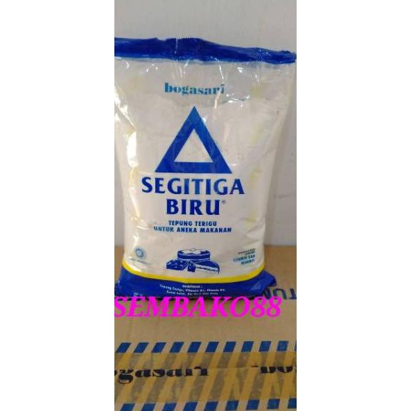 

10.10 SEGITIGA BIRU BOGASARI TERIGU PROTEIN SEDANG 1KG