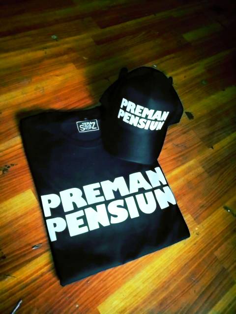 Paket kaos dan topi PREMAN PENSIUN combed 30s