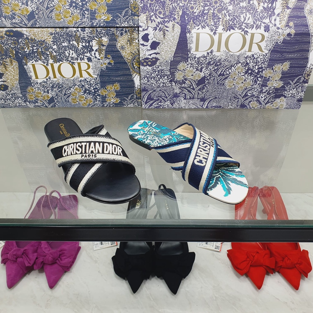 SNL - Sandal Wanita Di0r 447 Flat 1,25cm