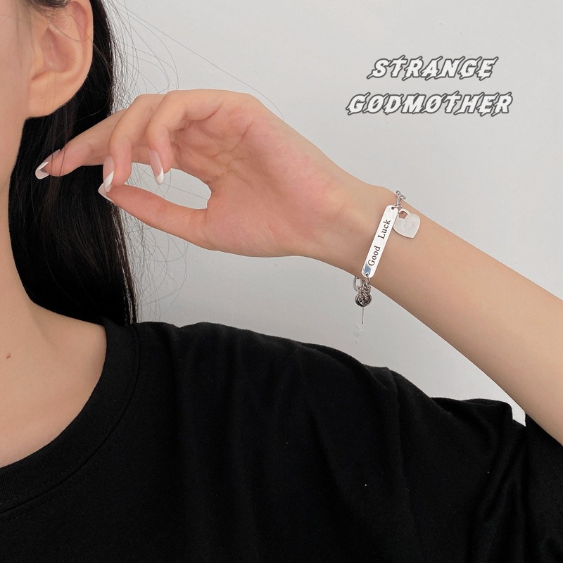 Titanium baja tidak memudar huruf heart gelang wanita In special interest desain rantai pribadi hip