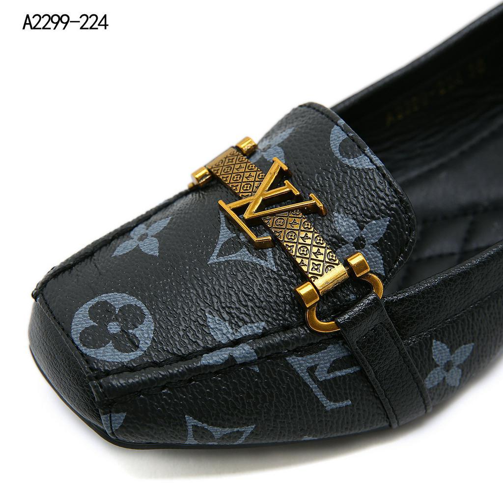 A2299-224 Moccasin