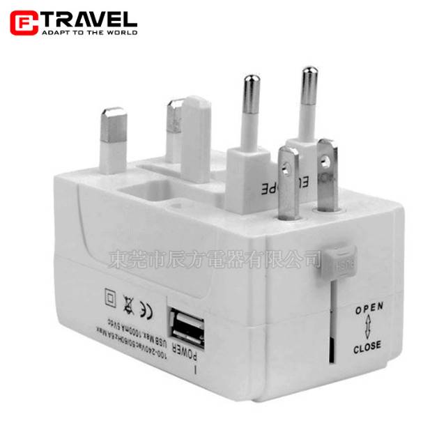 Universal Travel adaptor with USB port / Internasional Travel Adaptor USB Port