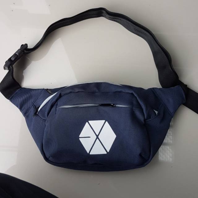 exo tas waist bag warna navy tas slempang