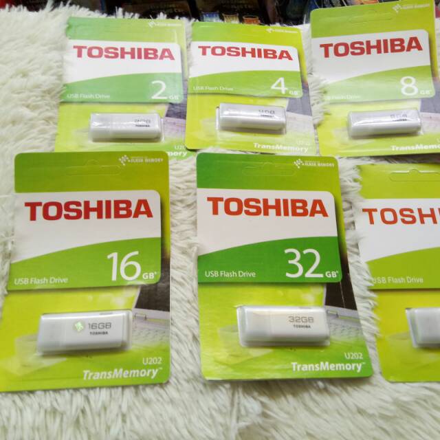 Flshdisk thosiba 8gb