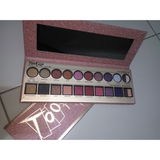 Too faced eyeshadow