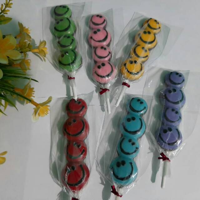 

Coklat loli karakter smile