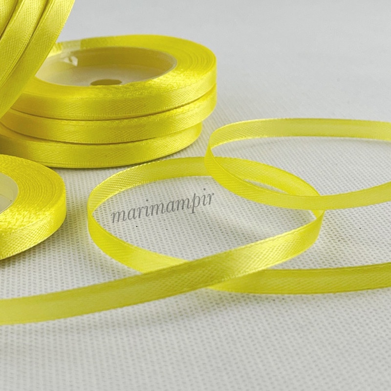 

PITA SATIN KAIN 1/4 INCI 6 MM WARNA KUNING MUDA #015