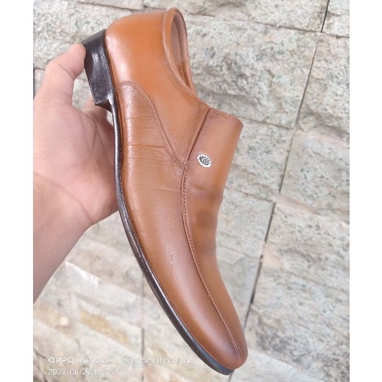 SEPATU KANTORAN SLIP ON PANTOFEL PRIA KULIT ORIGINAL ODON CIBADUYUT OC-716