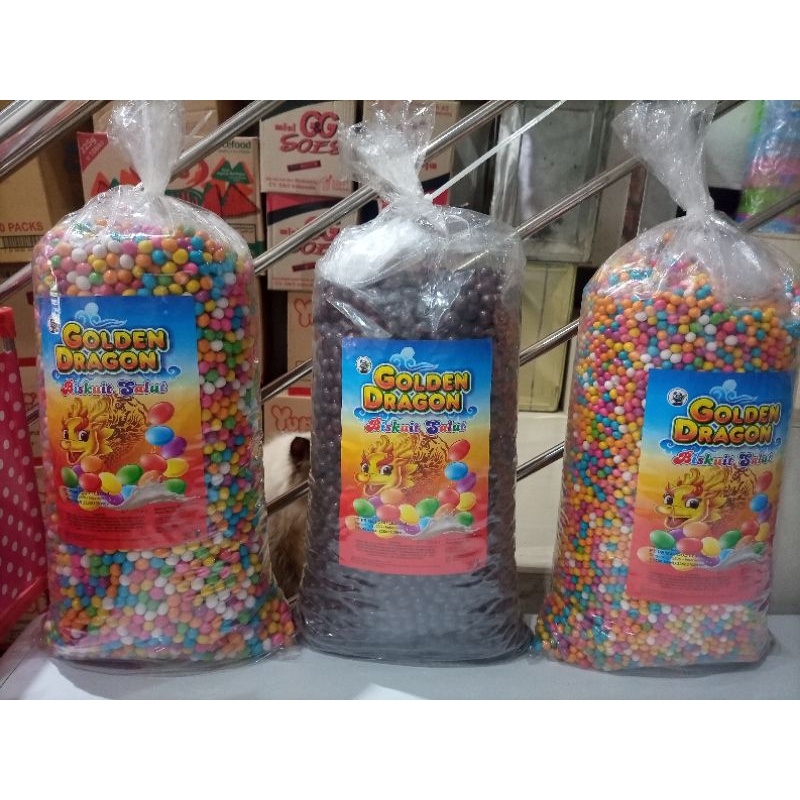 

BONIBOL BISCUIT WARNA BALLAN ISI 5 KG