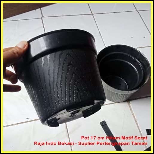 Pot Bunga 17cm Hitam Pot Tanaman Hias Grosir Murah Plastik Pot 17 cm