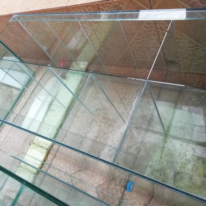 dibeli Aquarium Sekat Louhan 80x40x40 sekat 10 the best