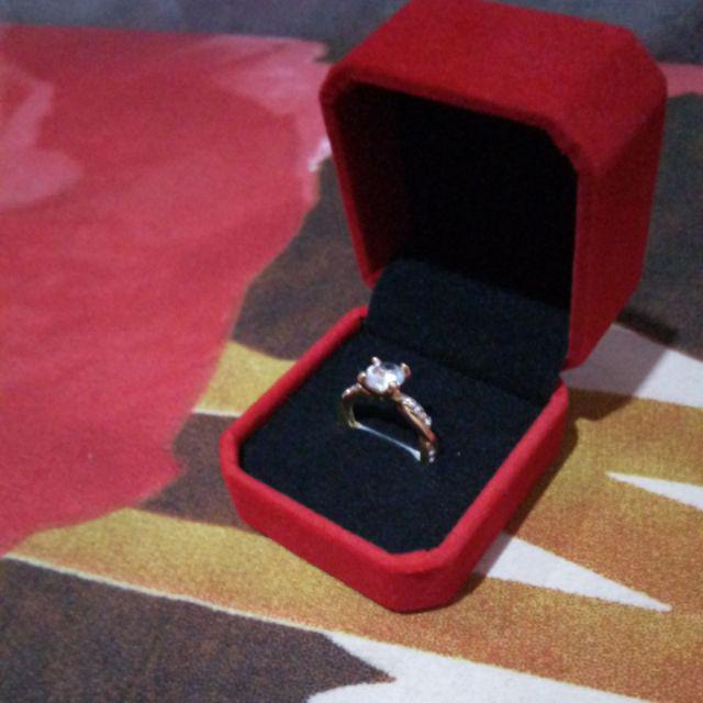 Kotak Penyimpanan Cincin Anting Bahan Velvet Flannel Warna Hitam Merah Beige Untuk Hadiah Pernikahan