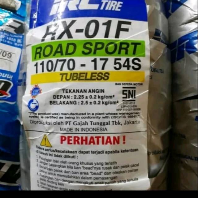 Ban Luar Tubeless 110 70 17 RX01F IRC