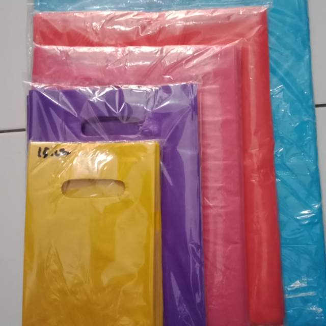 Kantong Plastik HD Plong 25x35 Shopping Bag Online Warna Warni